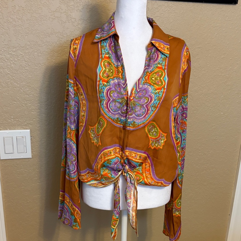 Colorful Paisley Women's Top, Retro